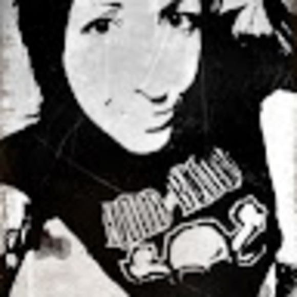 Meet your Posher, Heather - Picture 1 of 1